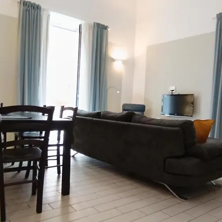 A Casa Distefano, A Centro! *